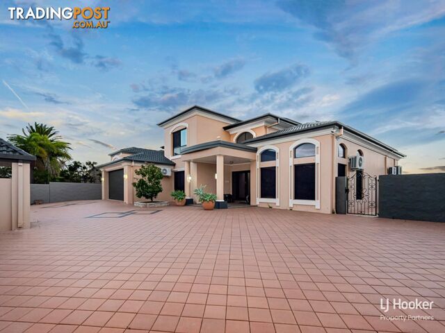 12 Raby Bay Boulevard RABY BAY QLD 4163