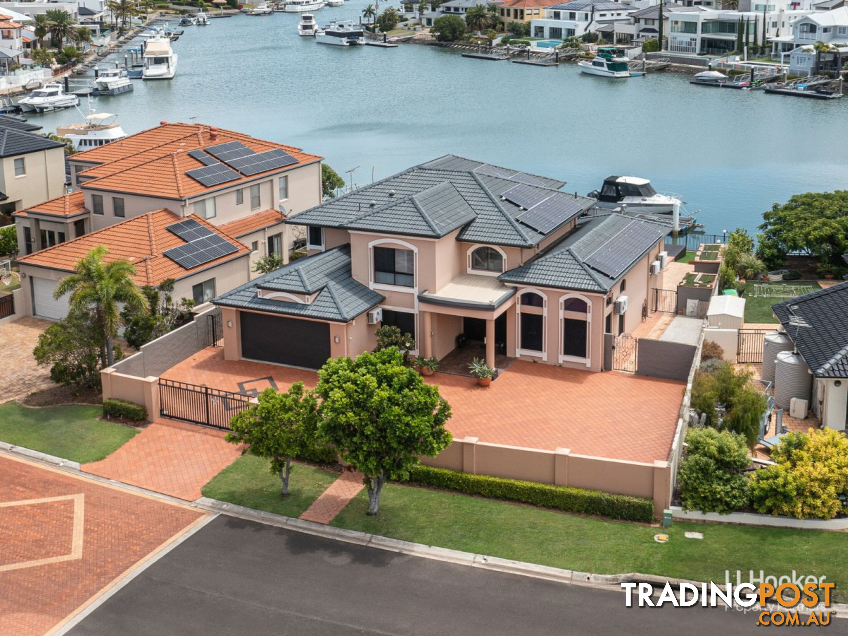 12 Raby Bay Boulevard RABY BAY QLD 4163