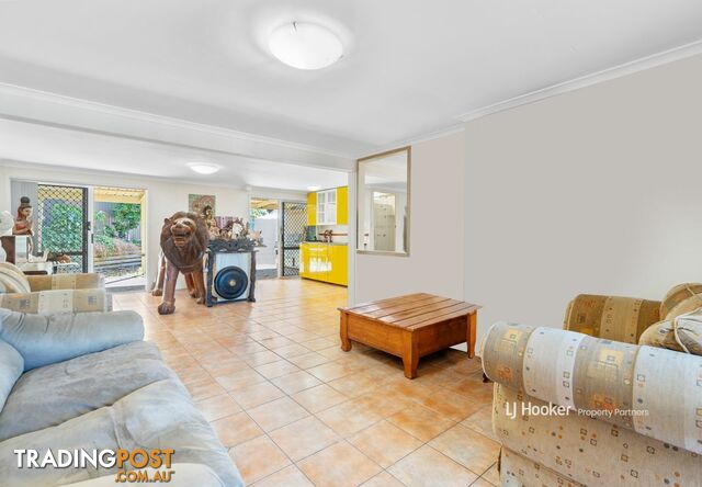 11 Marla Street ROBERTSON QLD 4109