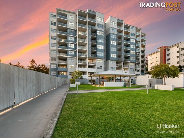 172/54 Slobodian Avenue EIGHT MILE PLAINS QLD 4113