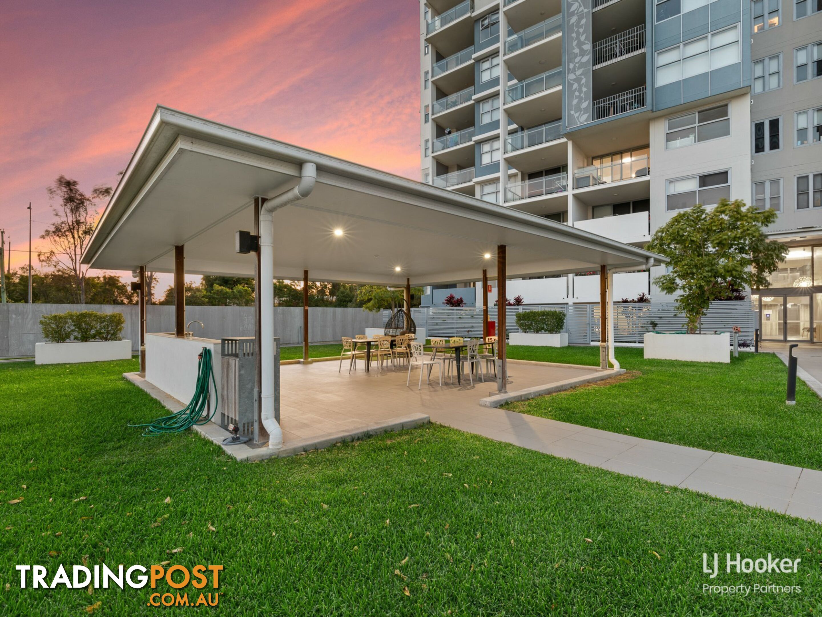 172/54 Slobodian Avenue EIGHT MILE PLAINS QLD 4113