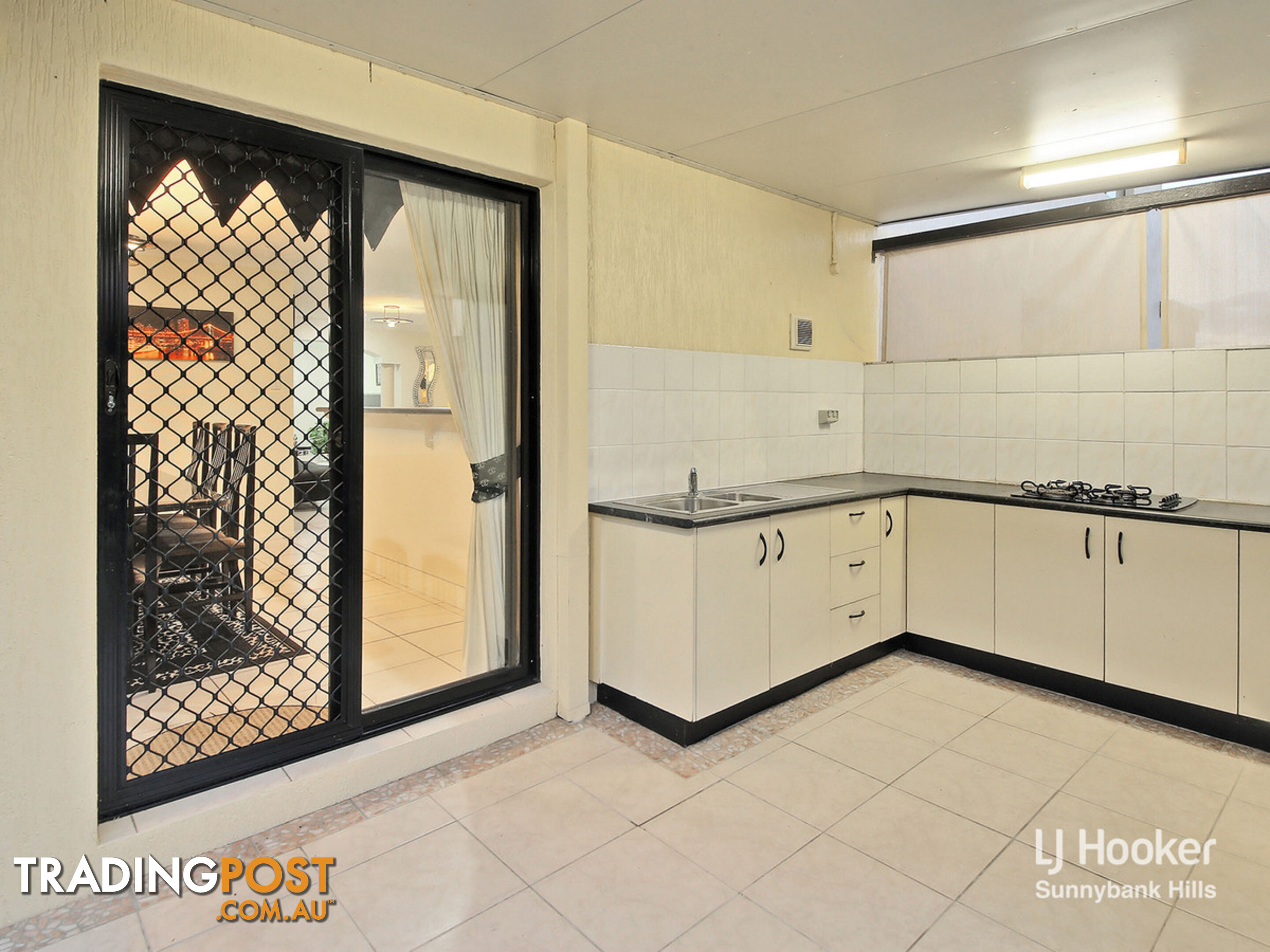 15 Curzon Place SUNNYBANK HILLS QLD 4109