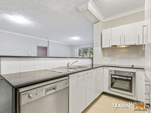 14/14 Le Grand Street MACGREGOR QLD 4109