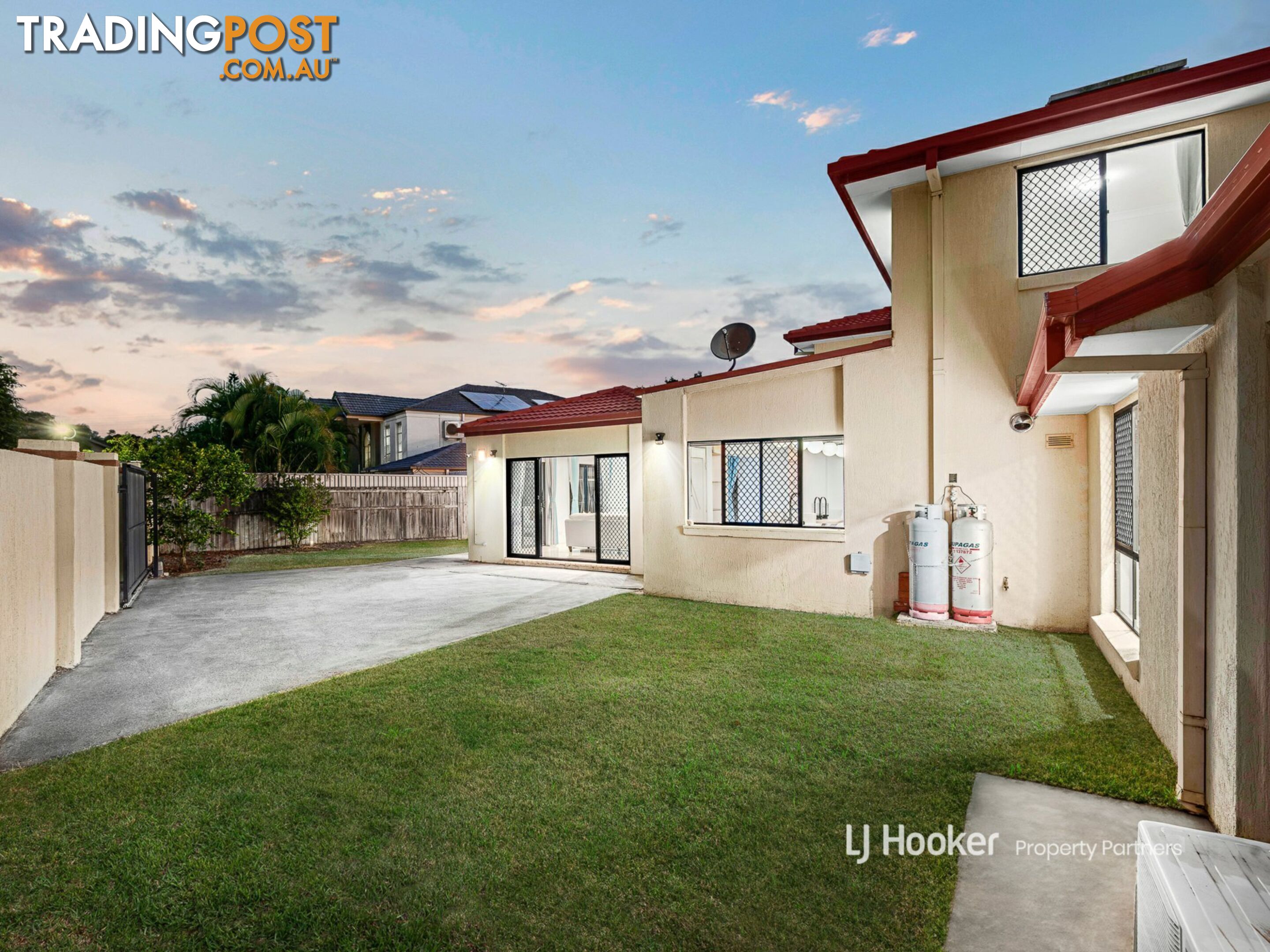 2 Yorkshire Place STRETTON QLD 4116