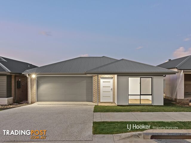 18 Doran Circuit PARK RIDGE QLD 4125