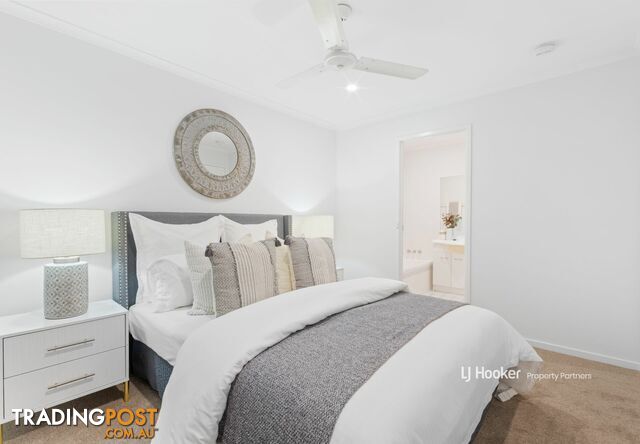 28 Walton Crescent MURRUMBA DOWNS QLD 4503