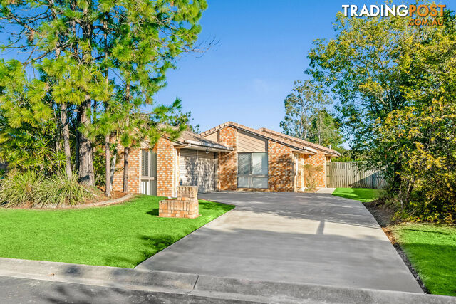 4 Noumea Place FOREST LAKE QLD 4078