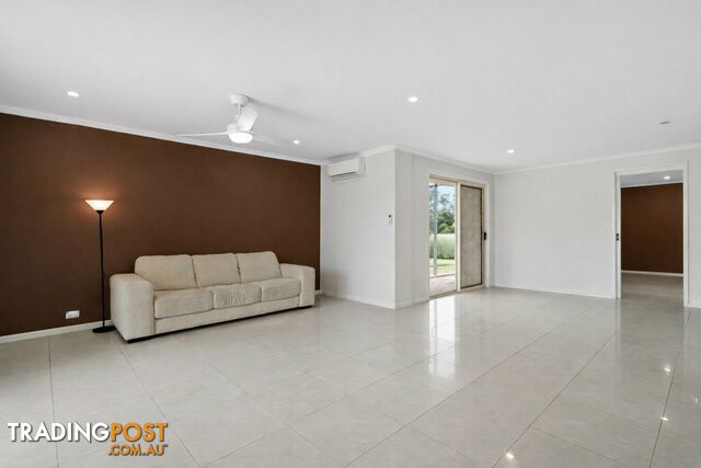 17 Hellawell Road SUNNYBANK HILLS QLD 4109 - photo 2 of 25