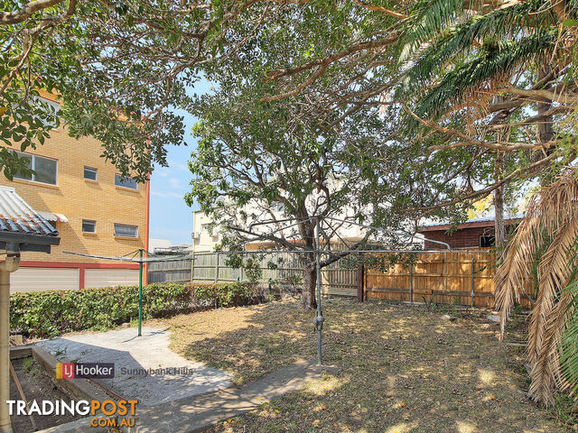 31 Kitchener Street COORPAROO QLD 4151