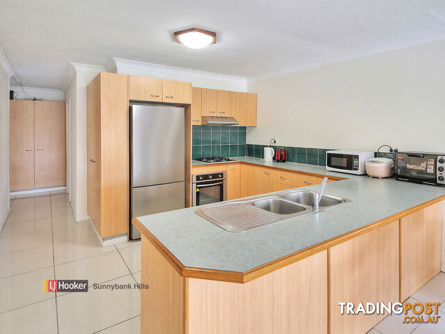 31 Kitchener Street COORPAROO QLD 4151