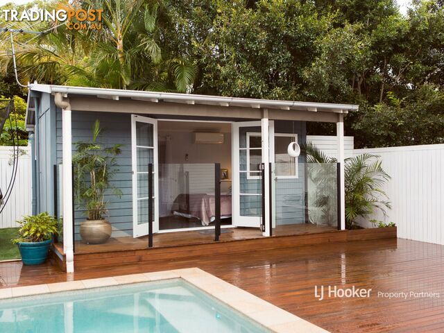 10 Todd Street SHORNCLIFFE QLD 4017