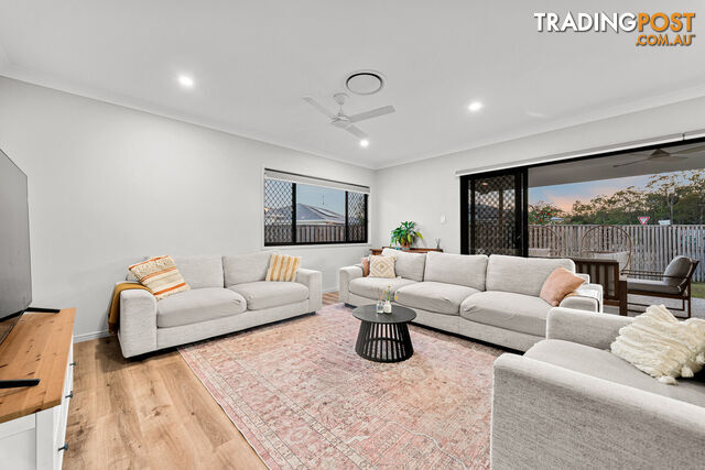 84 Australis Circuit GREENBANK QLD 4124 - photo 4 of 25