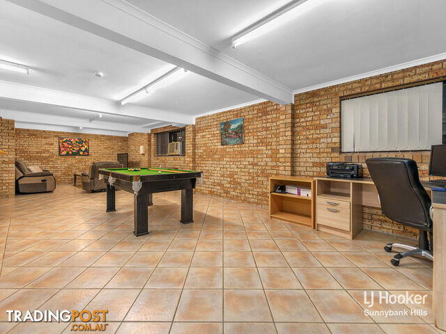 28 Frinton Street WISHART QLD 4122