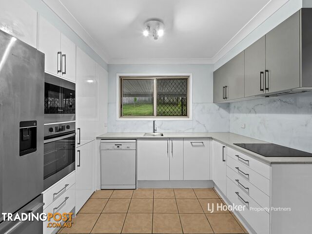 19 Andree Place WISHART QLD 4122