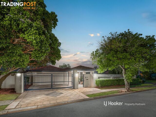 15 Angophora Street ROBERTSON QLD 4109