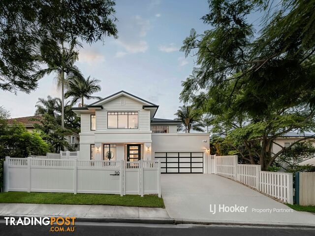 30 Walker Street COORPAROO QLD 4151