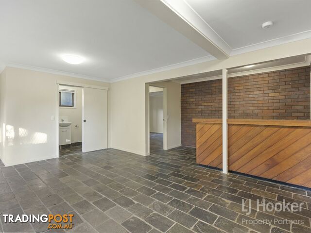 30 Marmindie Street CHAPEL HILL QLD 4069