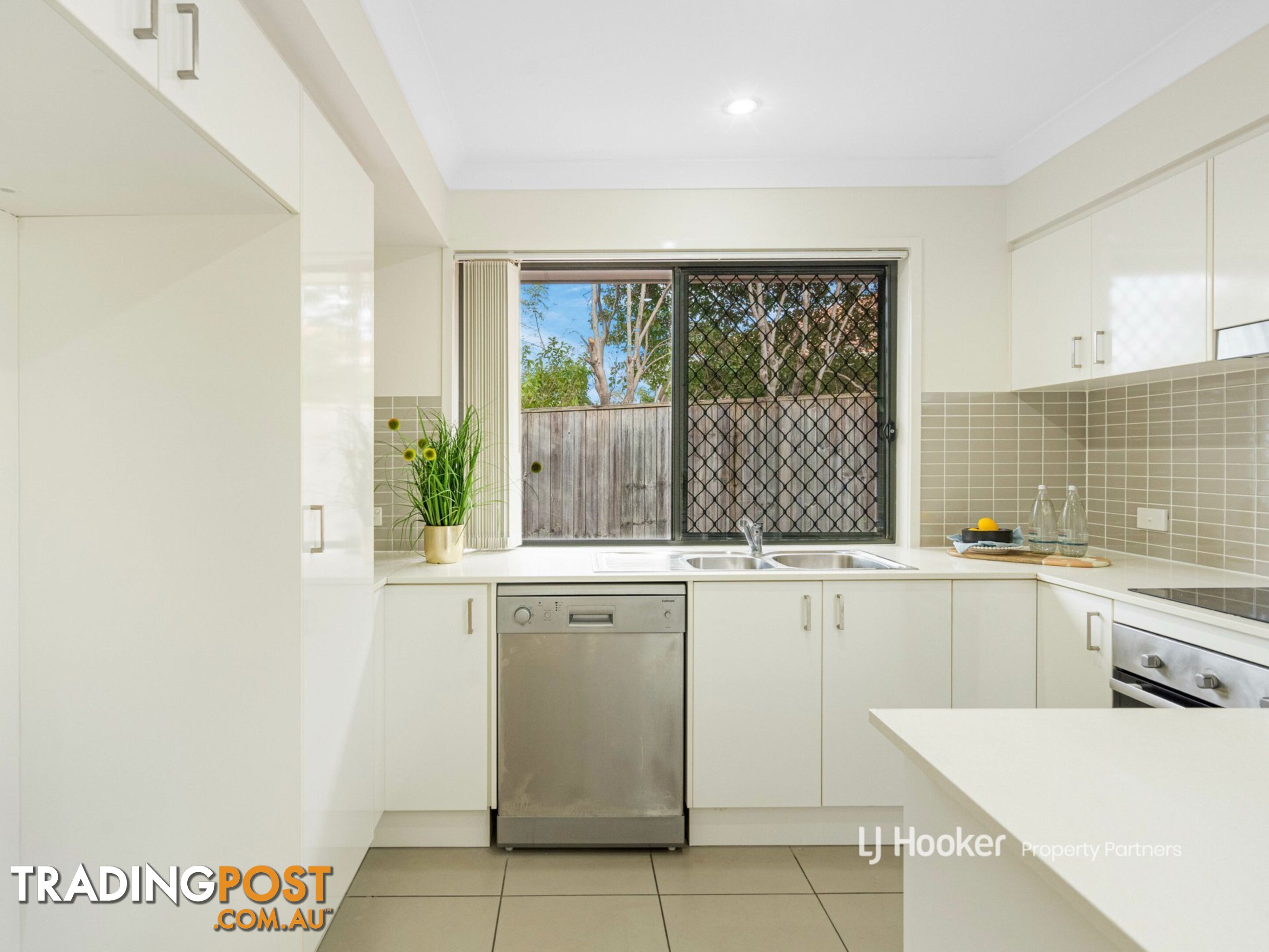 8/88 Shelduck Place CALAMVALE QLD 4116