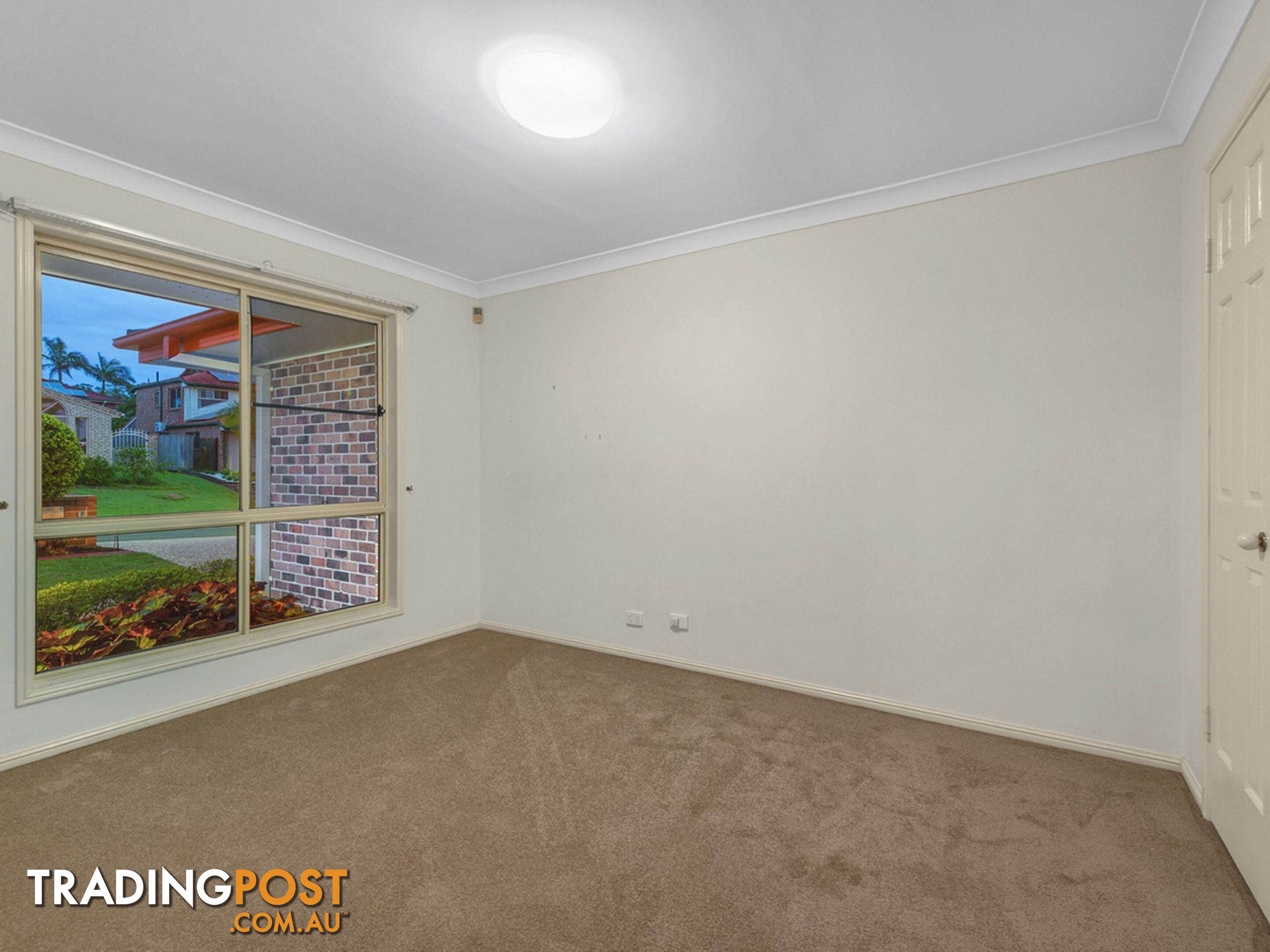 4 Lindeman Place EIGHT MILE PLAINS QLD 4113