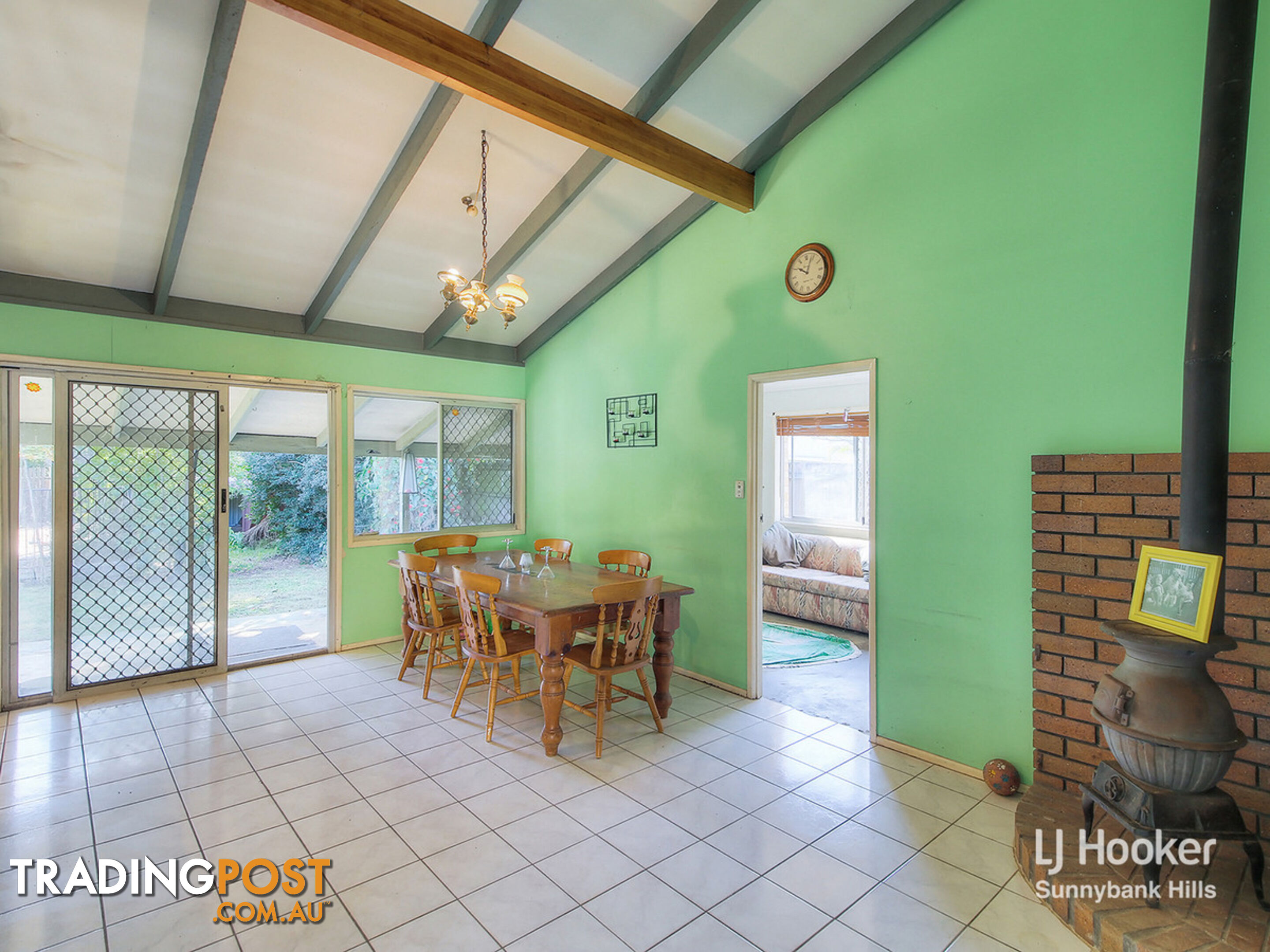 31  Street MACGREGOR QLD 4109