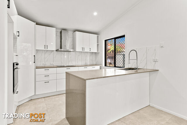 7 Muscovy Place FOREST LAKE QLD 4078 - photo 5 of 20