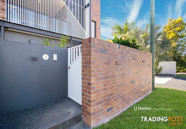 6/2 Laver Street MACGREGOR QLD 4109