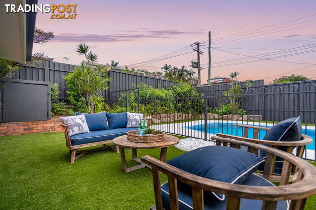 16 Jacqueline Avenue SPRINGWOOD QLD 4127