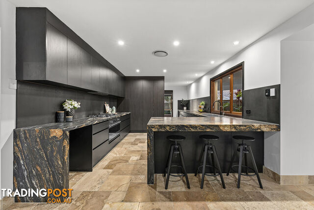 14 Falaise Place SUNNYBANK HILLS QLD 4109