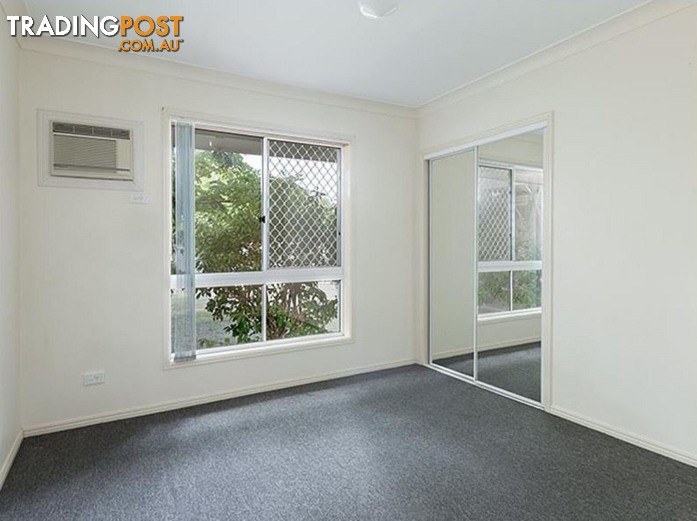 27 The Avenue SUNNYBANK HILLS QLD 4109