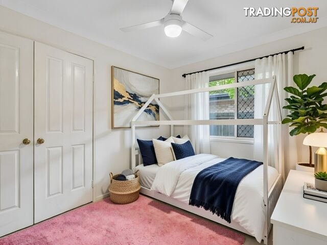17 Elkhorn Street BELLBIRD PARK QLD 4300 - photo 4 of 13