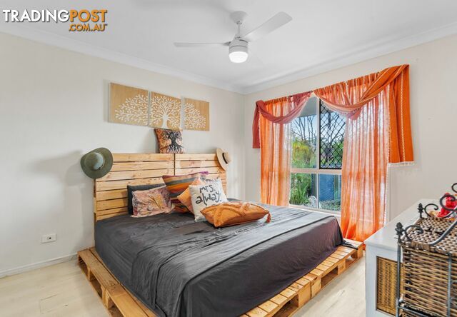 17 Elkhorn Street BELLBIRD PARK QLD 4300 - photo 3 of 13