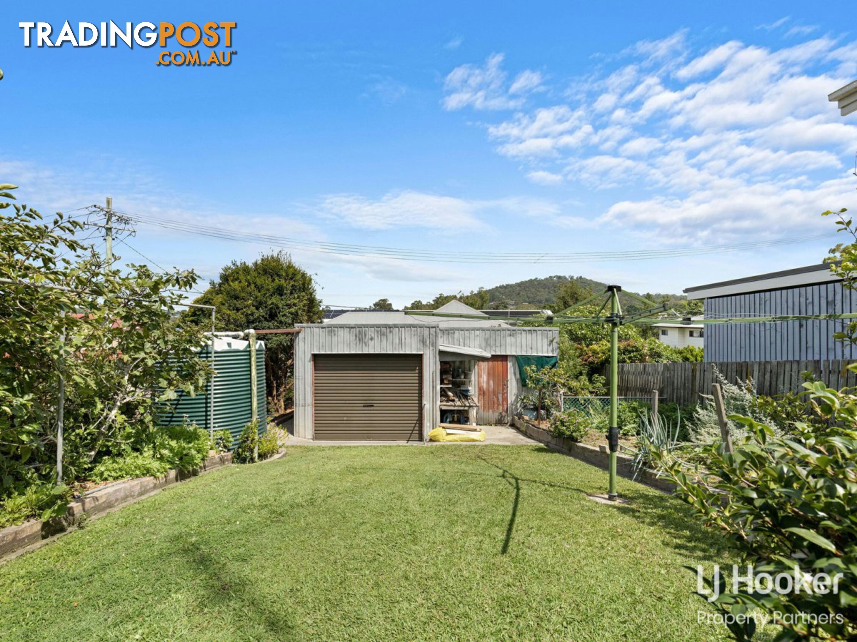 32A Hockings Street HOLLAND PARK WEST QLD 4121