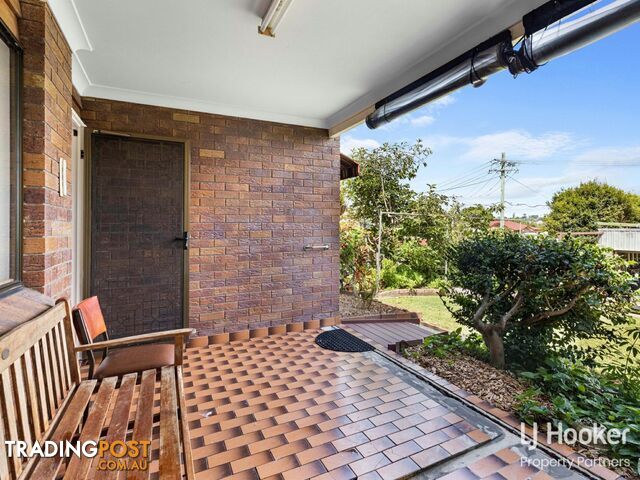 32A Hockings Street HOLLAND PARK WEST QLD 4121