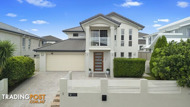 8 Golden Place ROBERTSON QLD 4109