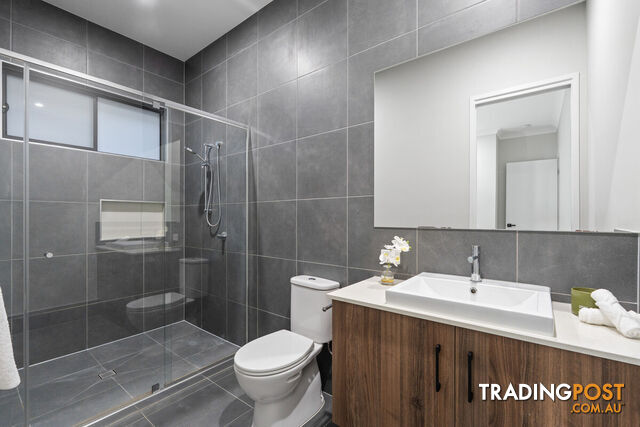 118 Fisher Street ROCHEDALE QLD 4123 - photo 4 of 25