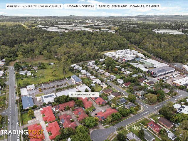 2/7 Cleopatra Street KINGSTON QLD 4114