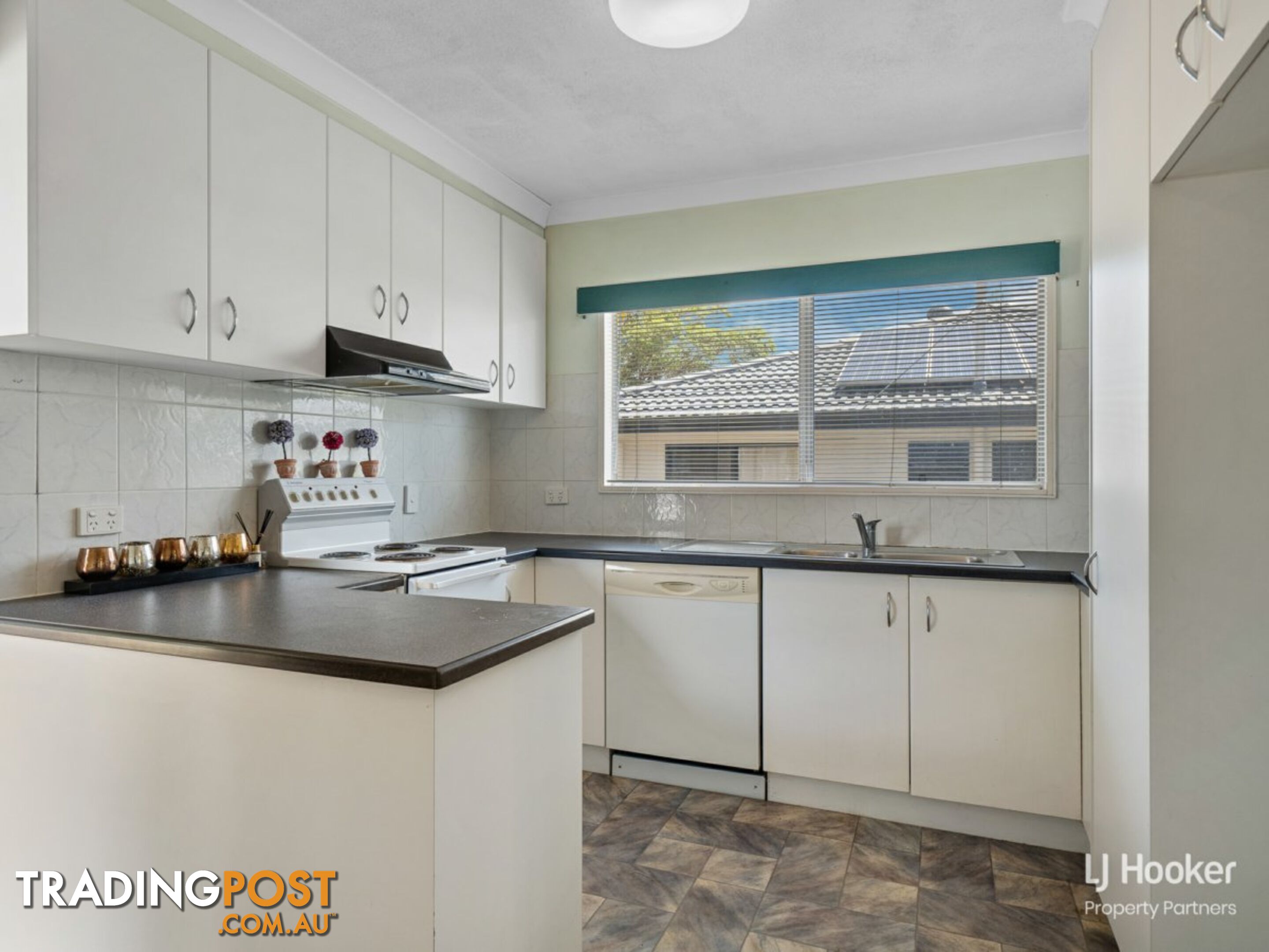 165 Chilton Street SUNNYBANK HILLS QLD 4109