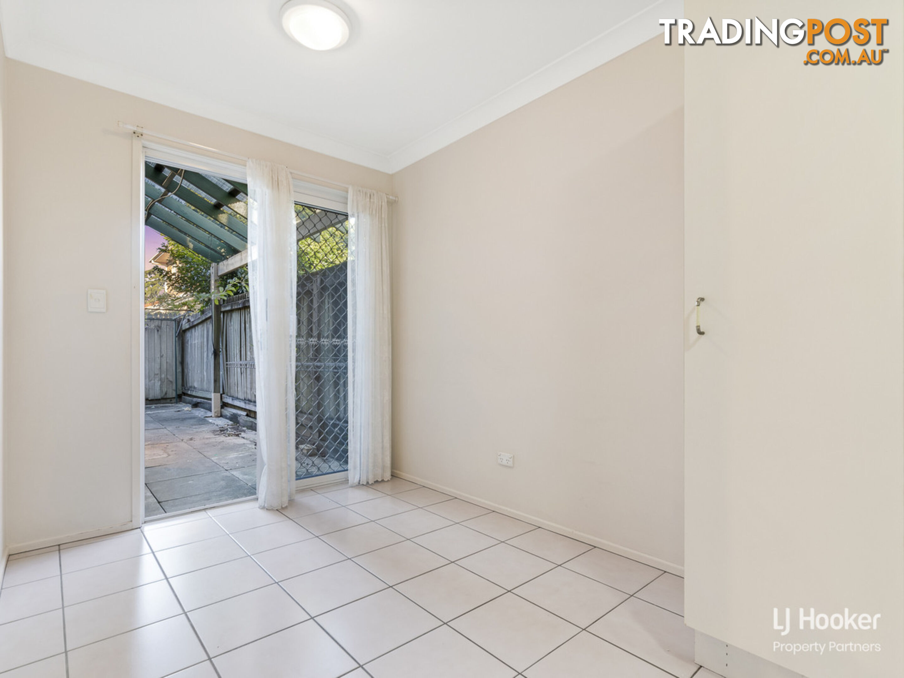 4 Eastcourt Lane SUNNYBANK HILLS QLD 4109