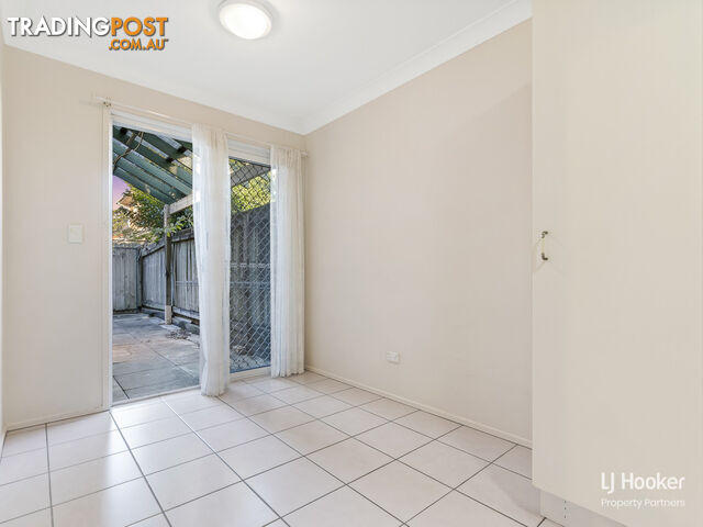 4 Eastcourt Lane SUNNYBANK HILLS QLD 4109