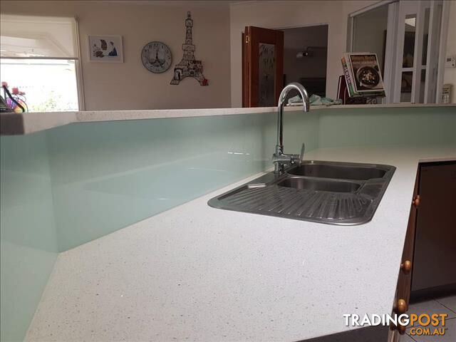 Glass splashbacks - photo 3 of 6