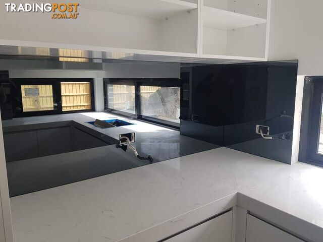 Glass splashbacks