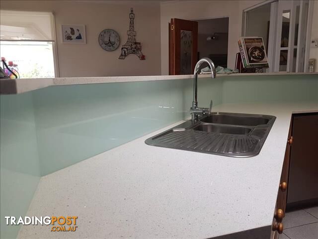 Glass splashbacks - photo 3 of 6