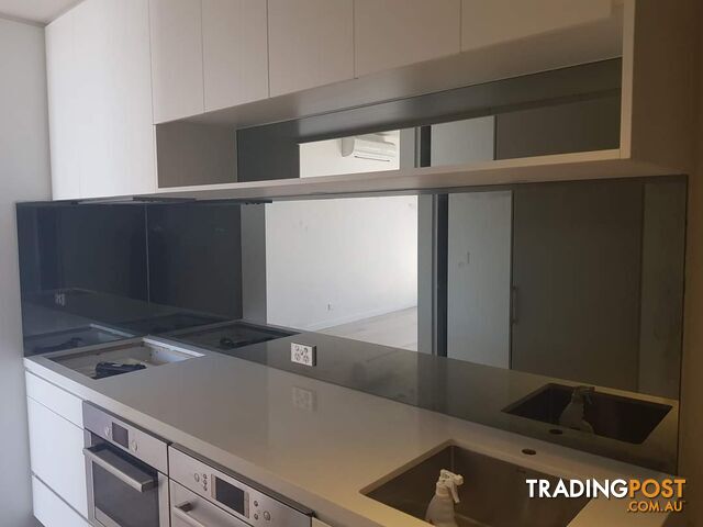 Glass splashbacks - photo 4 of 6