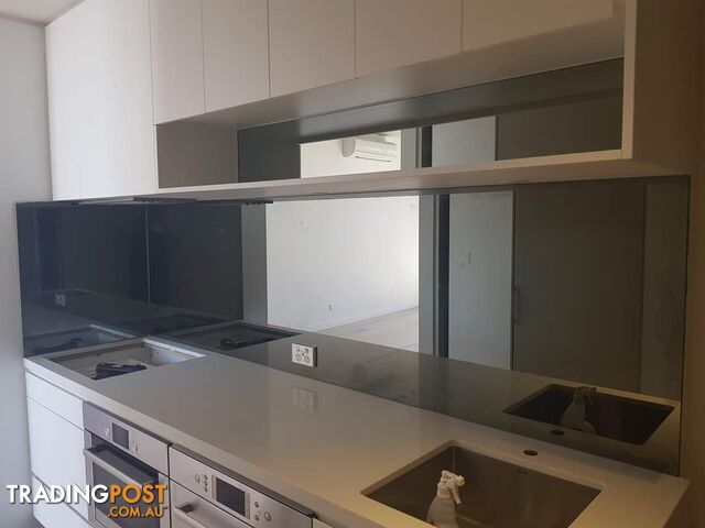 Glass splashbacks - photo 3 of 7