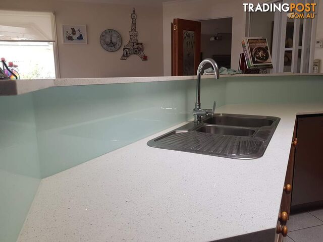 Glass splashbacks - photo 3 of 7