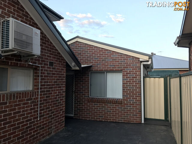 13a Apache Rd BOSSLEY PARK NSW 2176