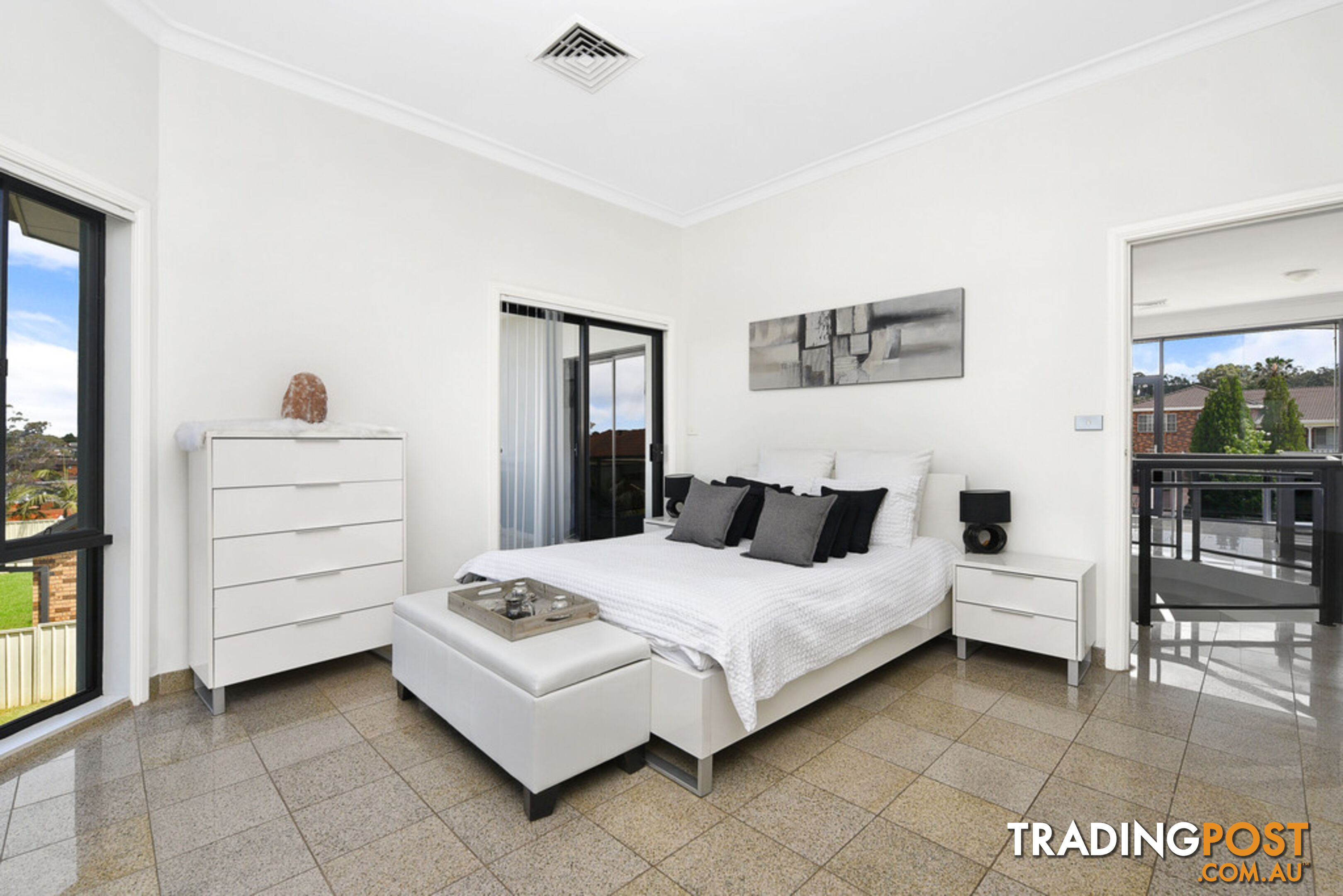 10 Nowland Place ABBOTSBURY NSW 2176