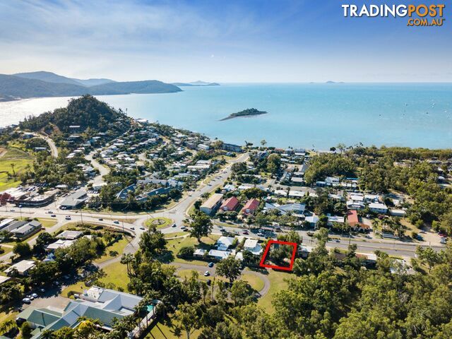 200 Shute Harbour Road CANNONVALE QLD 4802