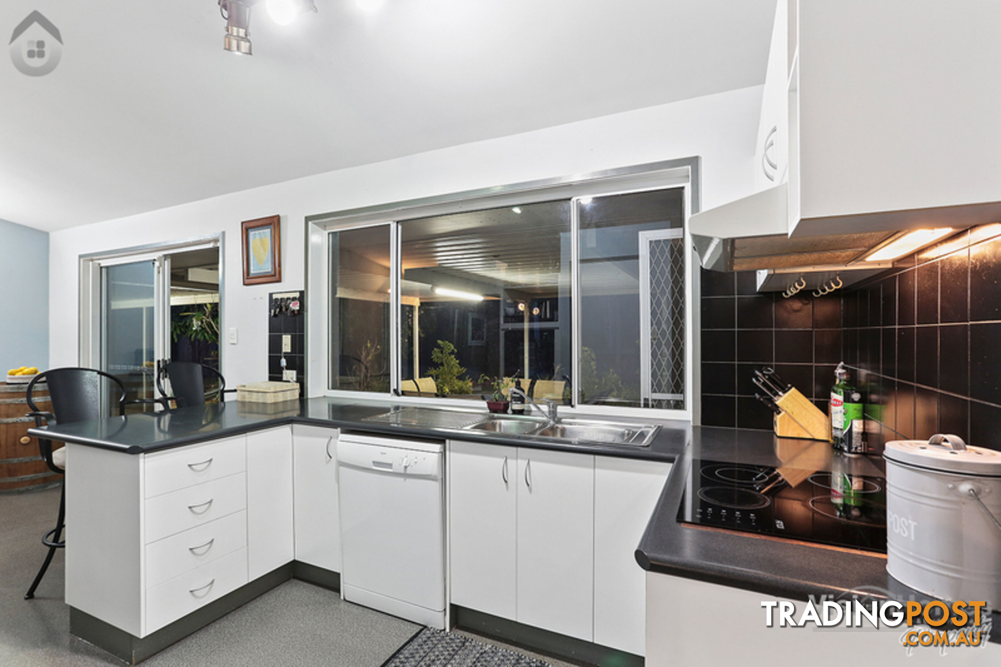 56 Cardwell Close MUNRUBEN QLD 4125