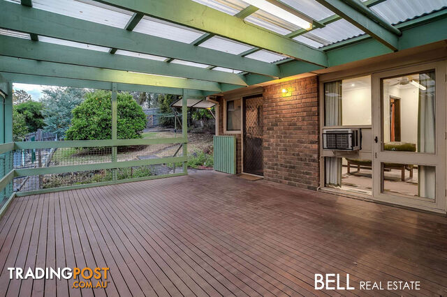 24 Bimbadeen Drive MOOROOLBARK VIC 3138